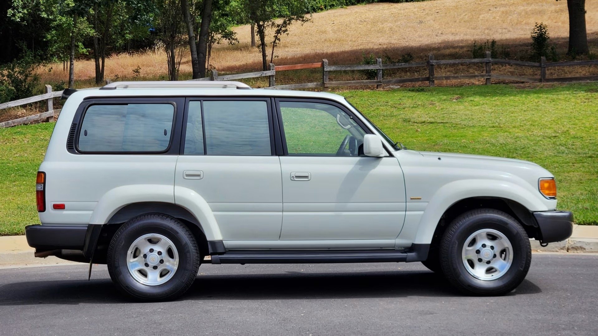 876563-jpg 1997 Toyota Land Cruiser