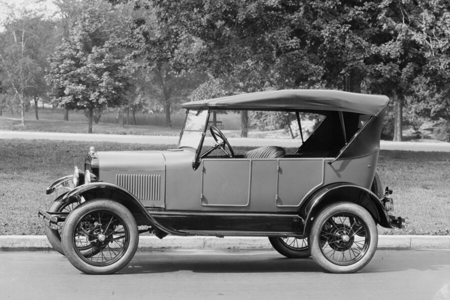 American Automotive Eras: The Machines That Moved a Nation