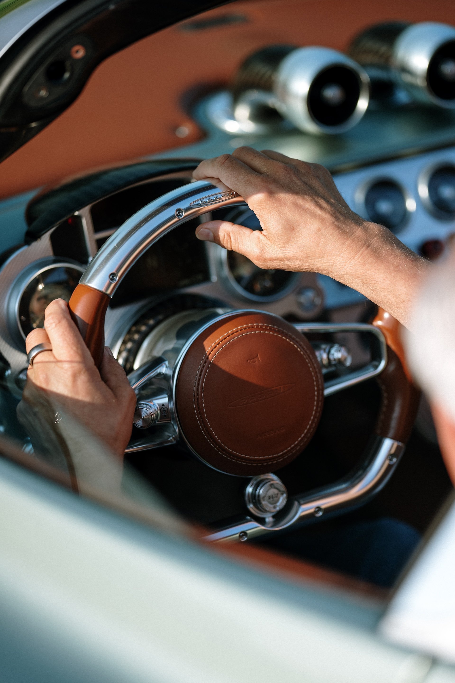 ff106724-copy Pagani Utopia Roadster