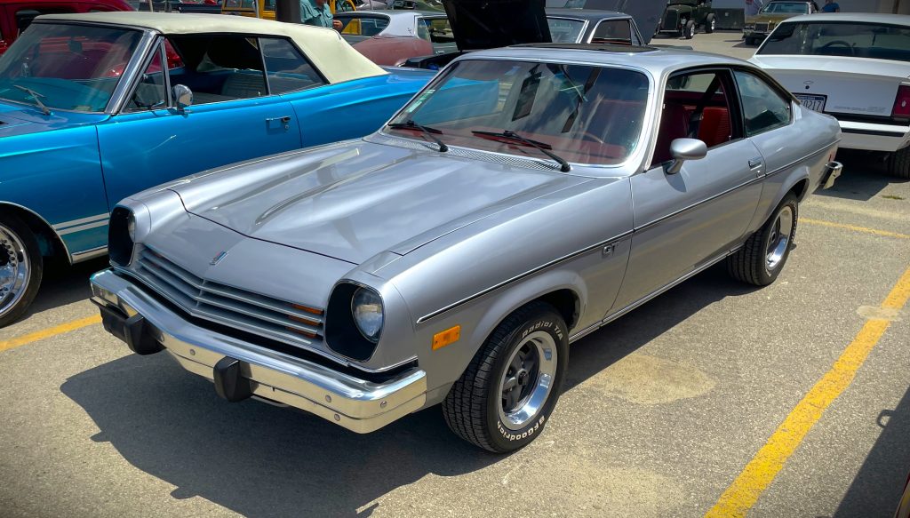 1977 Chevy Vega GT, Front