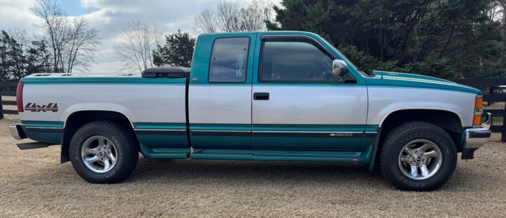 img_5051-1024x443-1 1994 Chevy K1500
