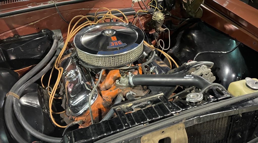 img_6014-1024x571-1 Chevy 396 Big Block V8 in a Canadian Market 1966 Beaumont