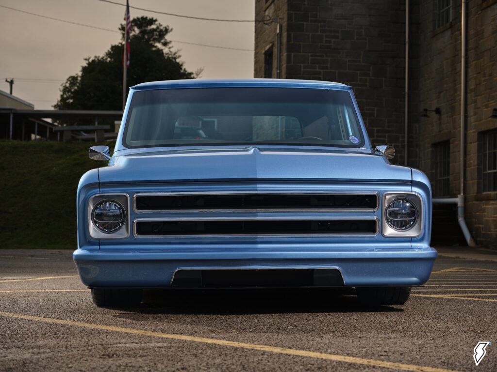 thomas_dickerson_c10_14-1024x768-1 front grille shot of a custom blue chevy truck