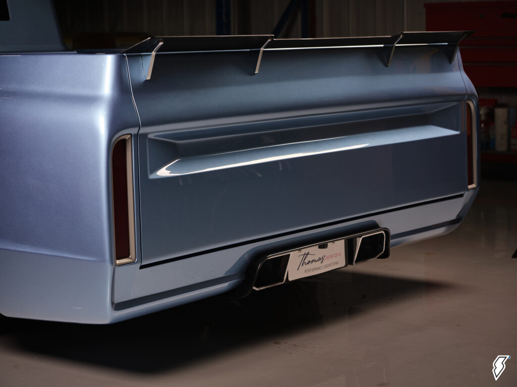 thomas_dickerson_c10_24-1024x768-1 Rear tailgate view of a custom Chevy C10